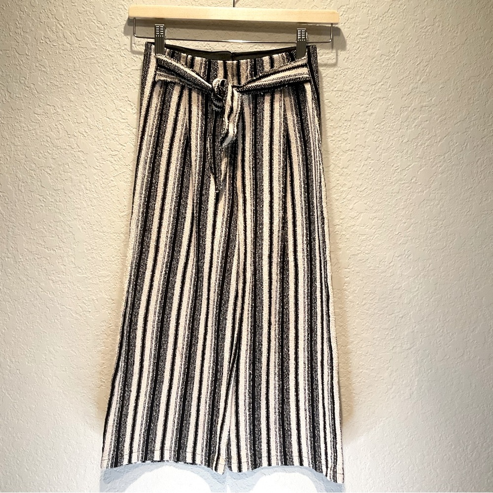 ZARA Crop Jogging Trousers Marine Stripes‎ - Picture 6 of 6